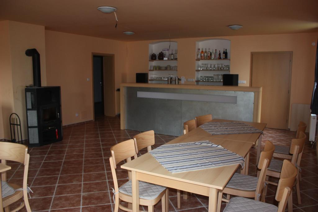 Apartmany Doma Janov nad Nisou Bagian luar foto