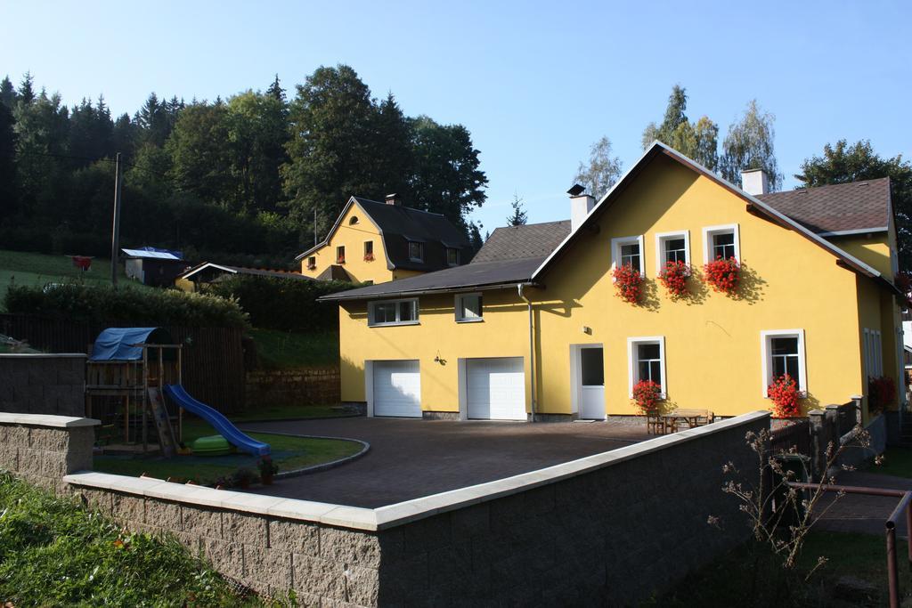 Apartmany Doma Janov nad Nisou Bagian luar foto